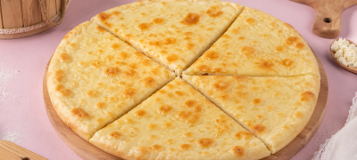 TRADITIONAL GEORGIAN KHACHAPURI WITH YEAST DOUGH